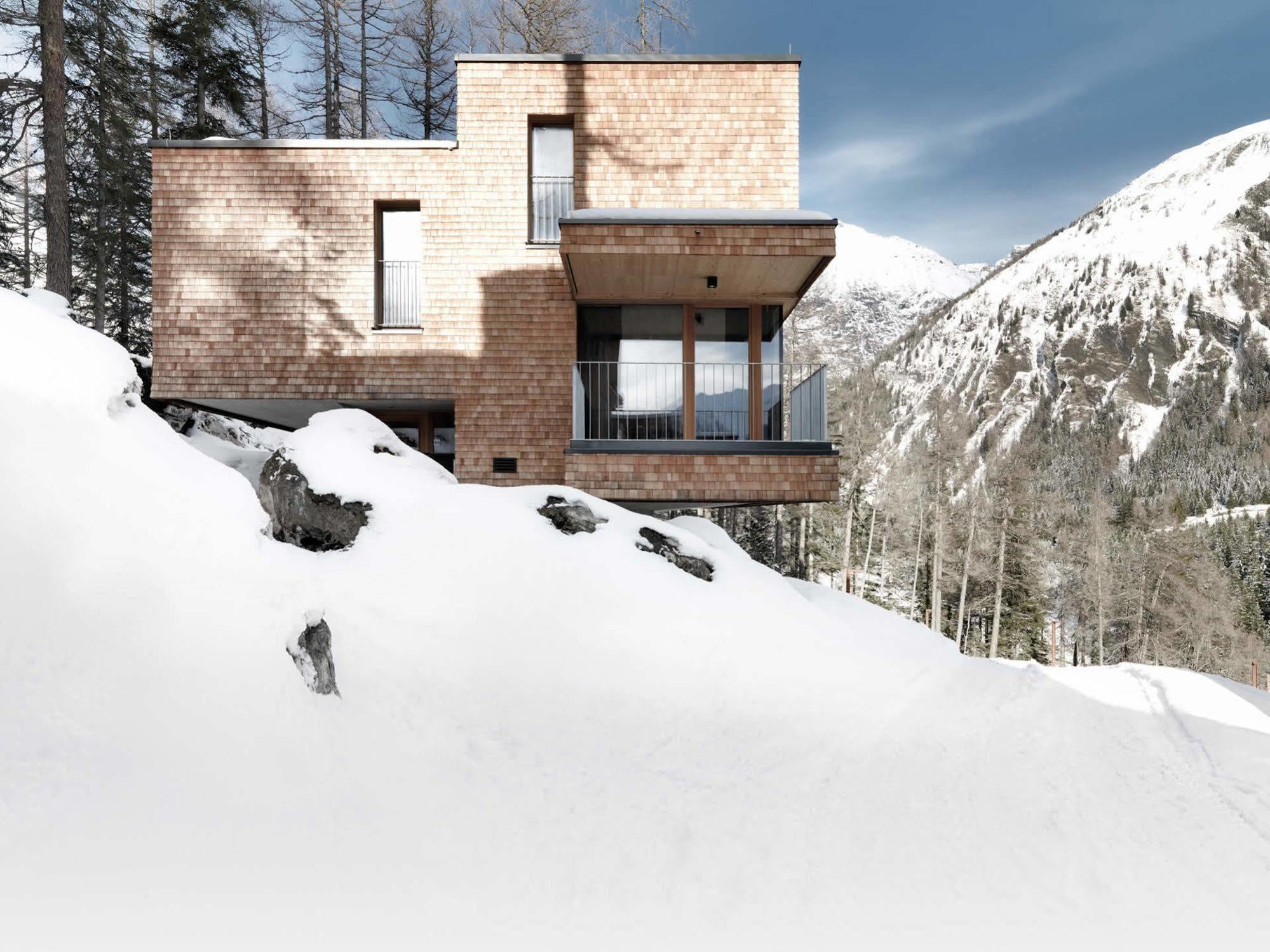 Gradonna Mountain & Hotel 4*