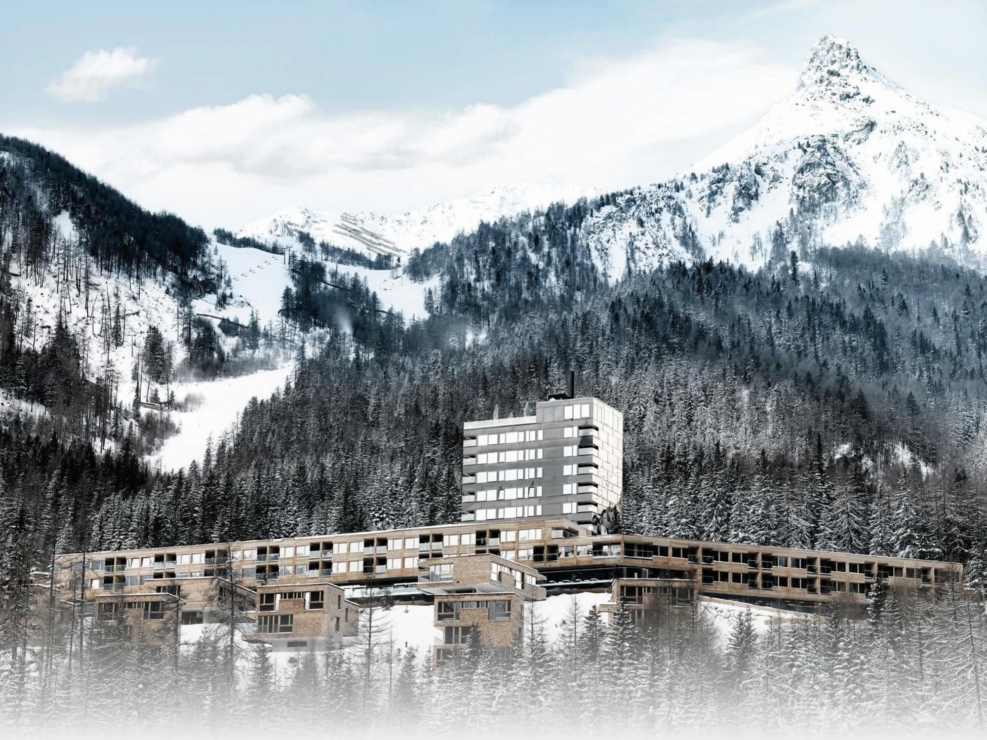 Gradonna Mountain &